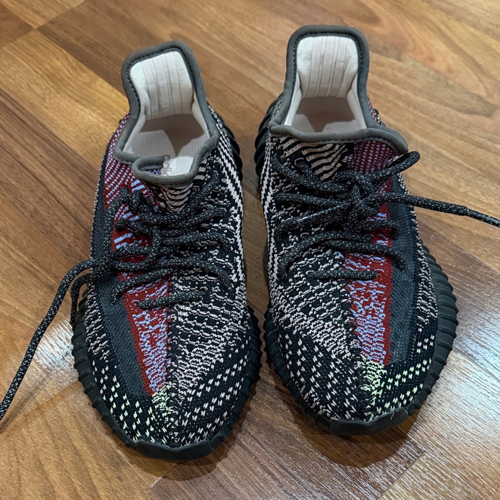Yeezy Multicolor Knit Men's Shoes